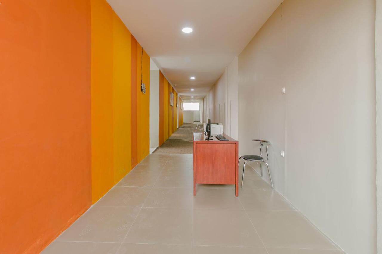 Hotel Oyo 2228 Arwinda Costel Syariah